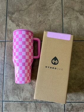 Hydrojug bubblegum checkers